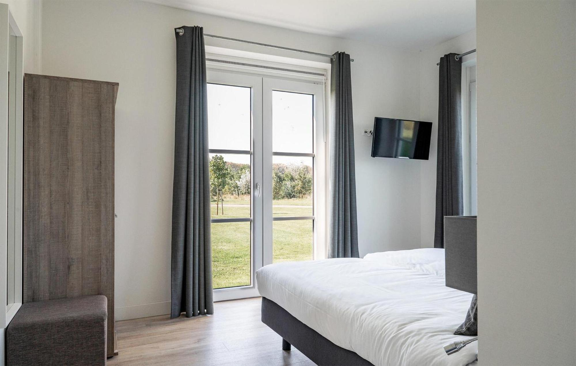 Pet Friendly In With House Sea View