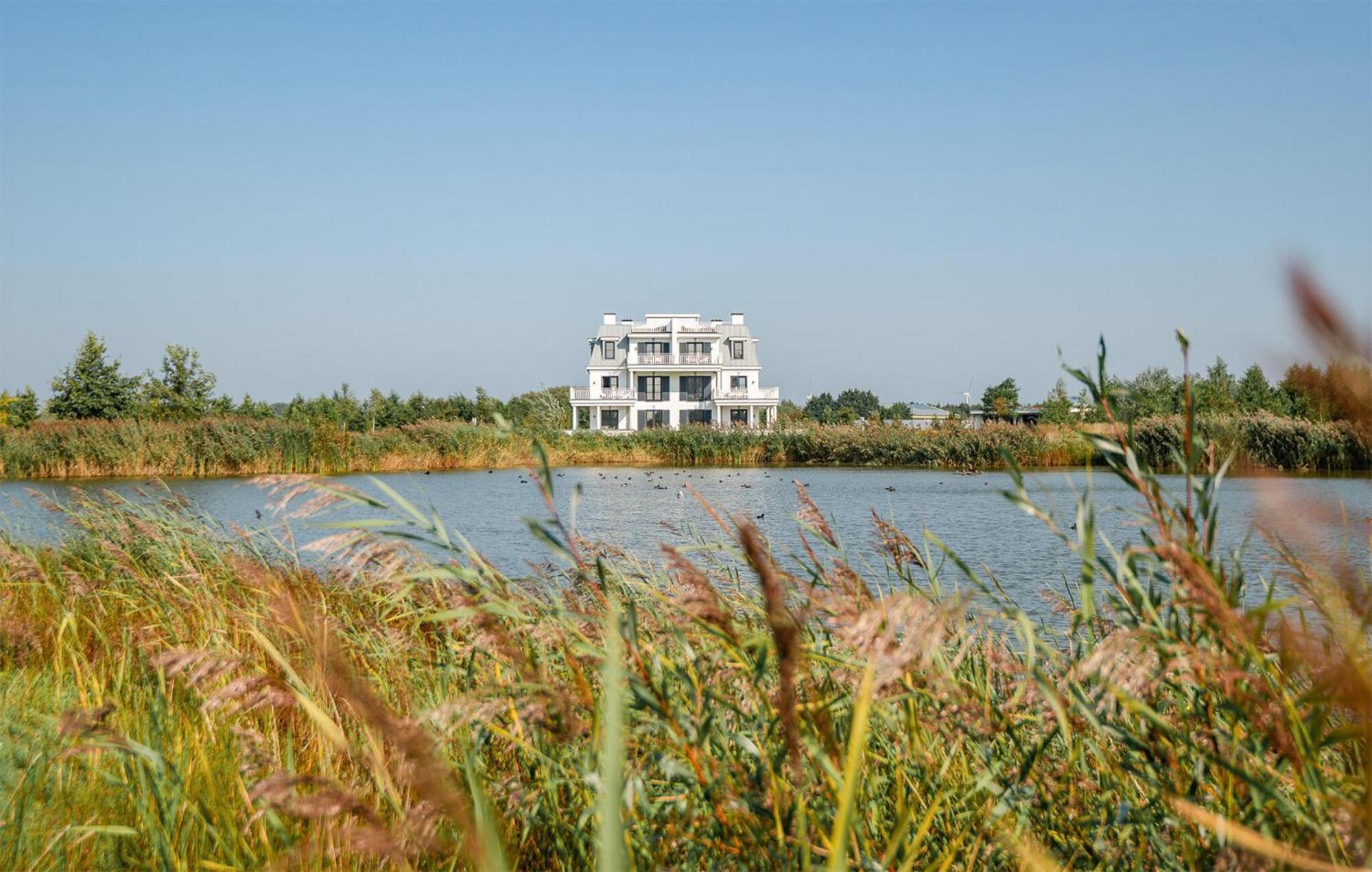 Pet Friendly In With House Sea View